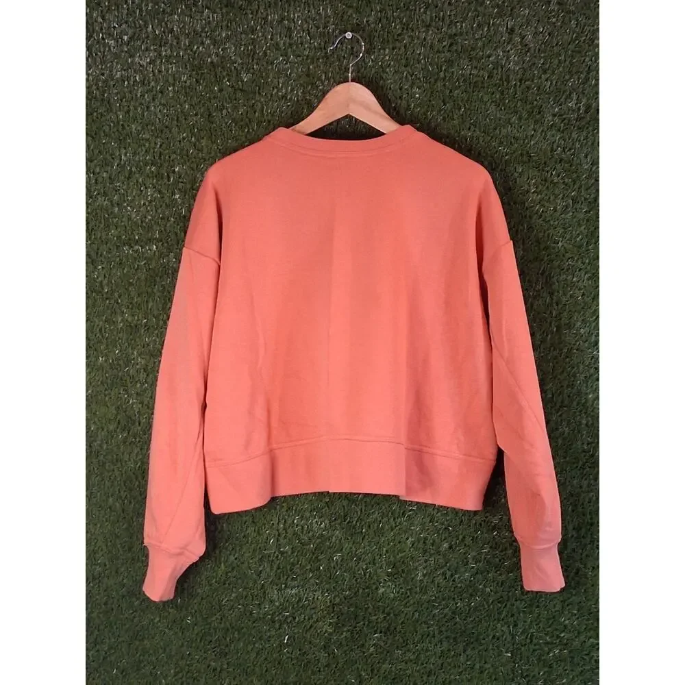 Nike Women's Dri-FIT Get Fit Graphic Crewneck Sweatshirt Medium Madder Root...